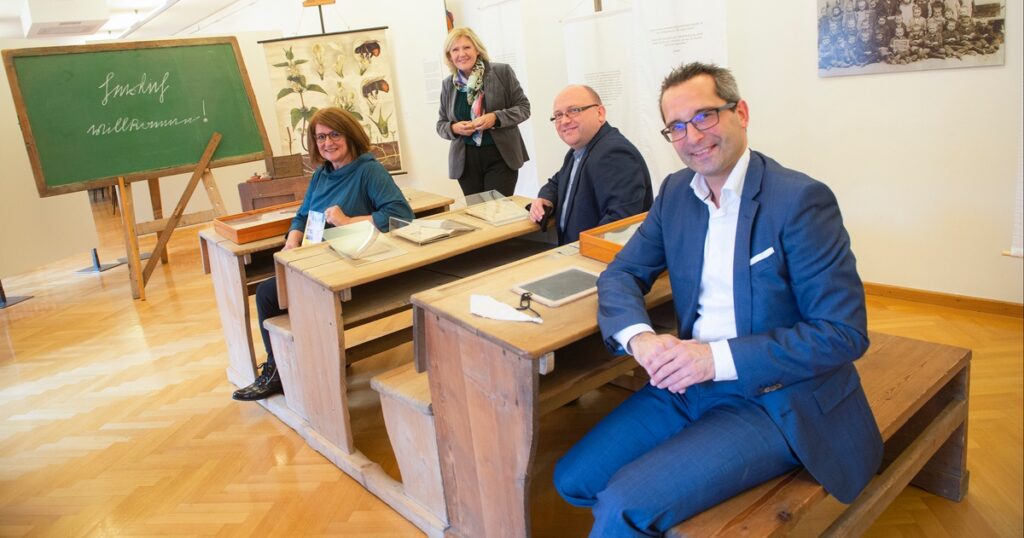 100 Jahre K&auml;rntner Volksabstimmung: Kinderausstellung &bdquo;Was &uuml;brig blieb&ldquo; in der Klagenfurter Stadtgalerie