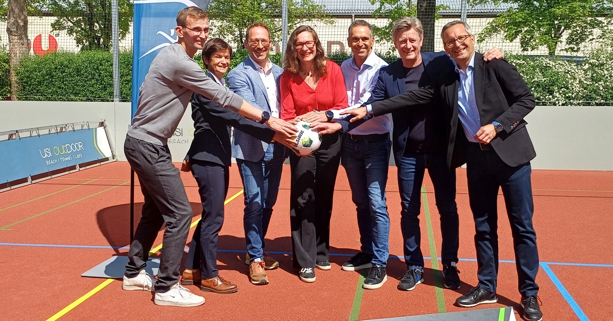 Multisportcourt an der Alpen-Adria-Universit&auml;t feierlich er&ouml;ffnet